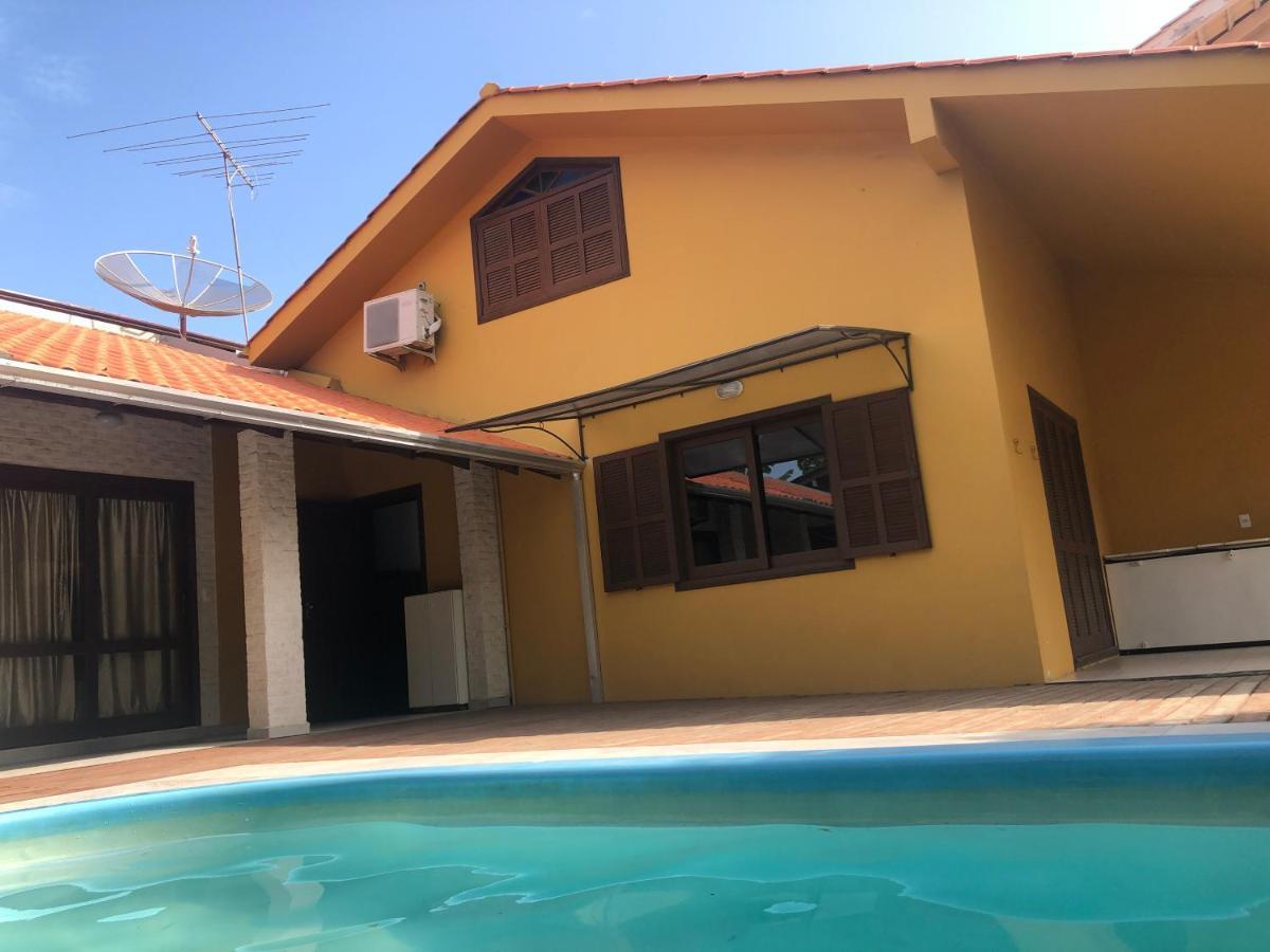 Linda Casa Com Piscina Em Bombinhas, Espaco Inteiro エクステリア 写真