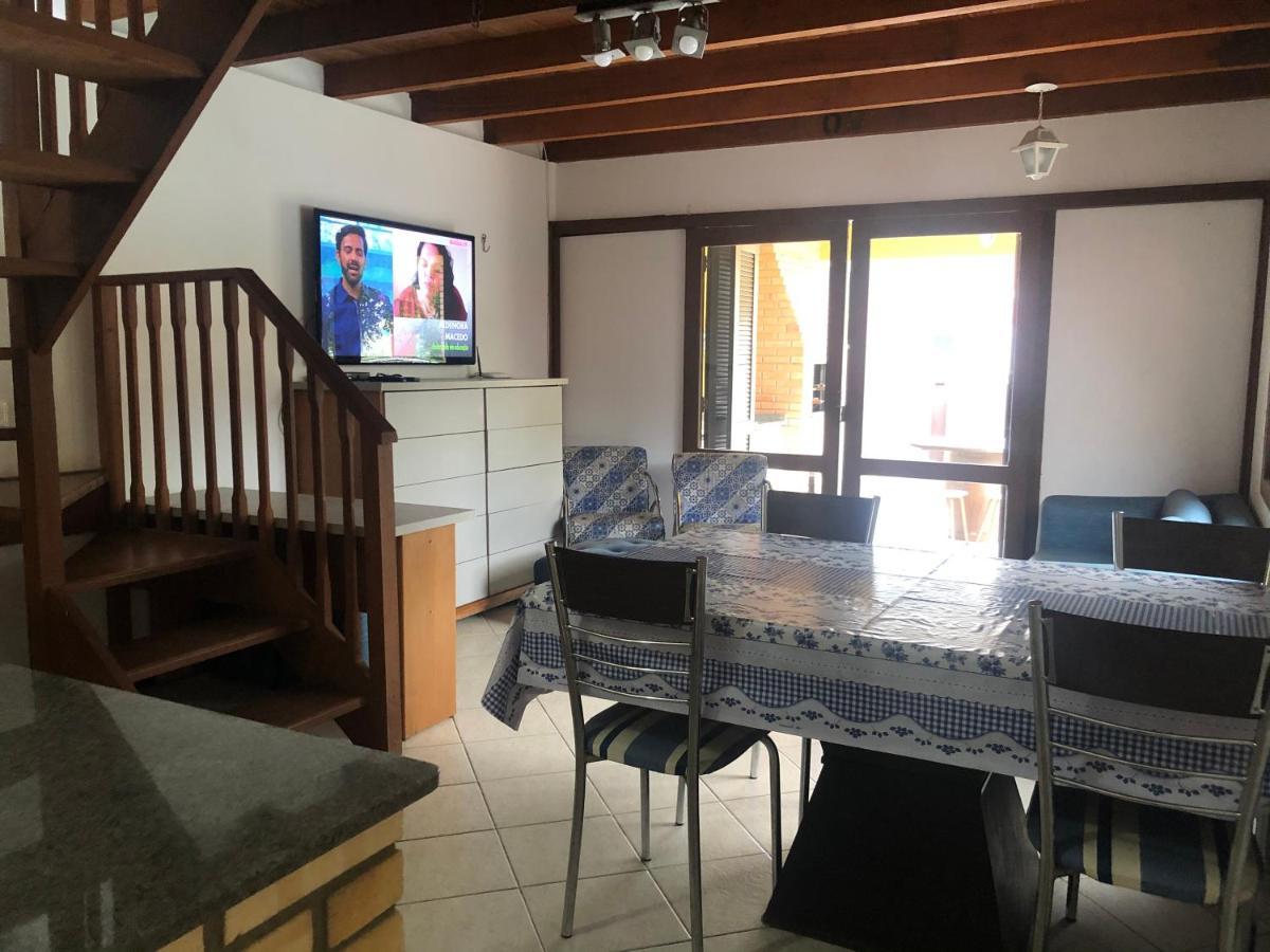Linda Casa Com Piscina Em Bombinhas, Espaco Inteiro エクステリア 写真