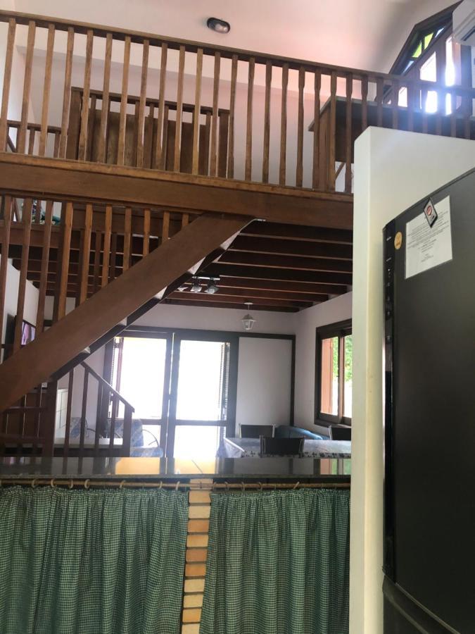 Linda Casa Com Piscina Em Bombinhas, Espaco Inteiro エクステリア 写真