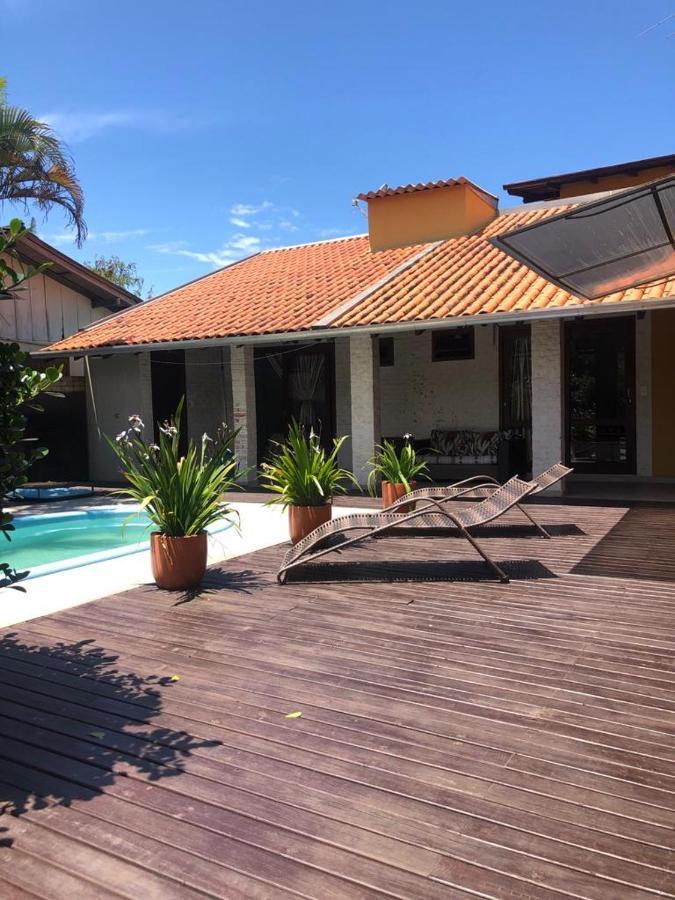 Linda Casa Com Piscina Em Bombinhas, Espaco Inteiro エクステリア 写真