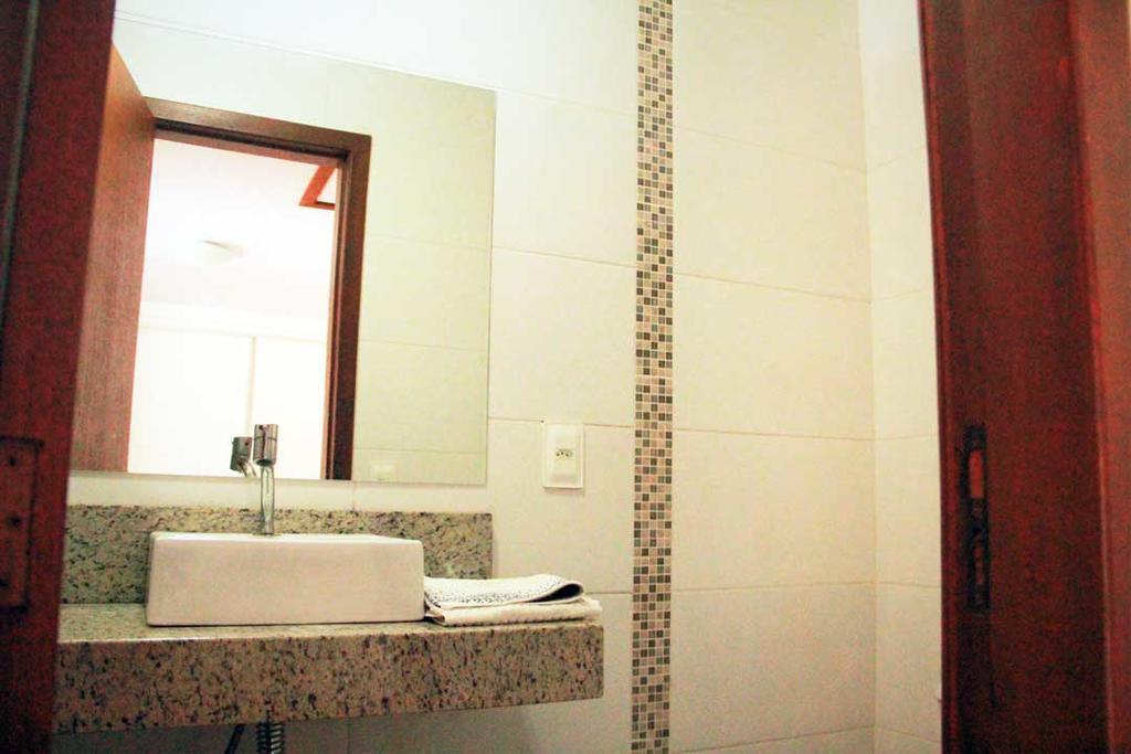 Linda Casa Com Piscina Em Bombinhas, Espaco Inteiro エクステリア 写真